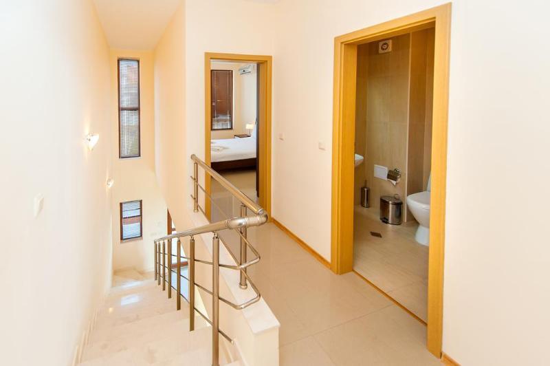 Lighthouse Golf & Spa Apartments Балчик Экстерьер фото
